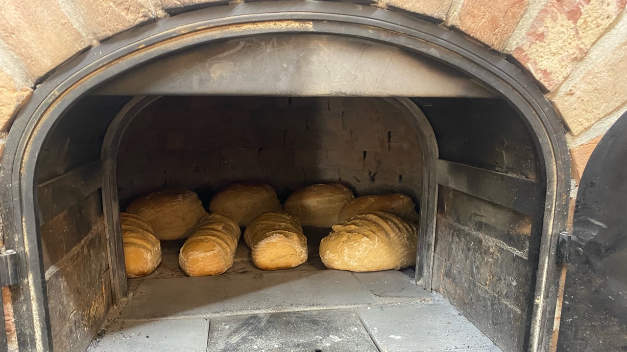 Brot backen mit dem Brgermeister.jpg